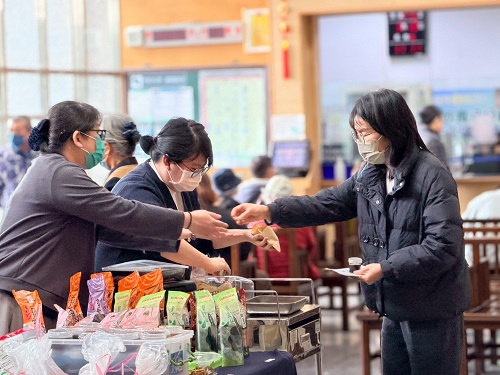 LINE_ALBUM_39yi mai_260310_2S_c140b.jpg